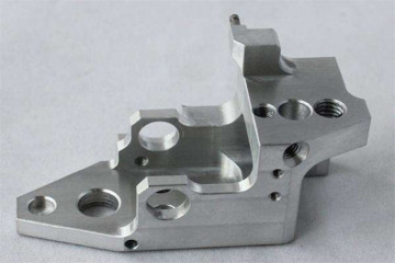 pemotongan baja stainless plasma