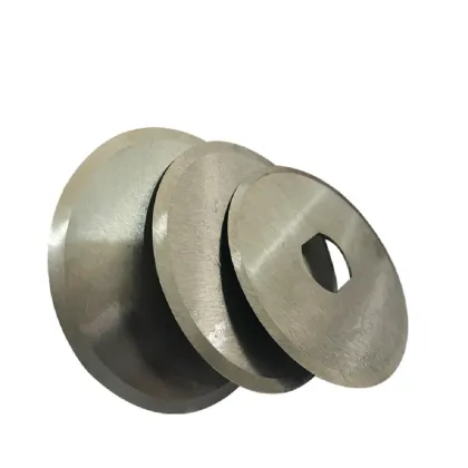 Tungsten carbide circular saw blades for woods