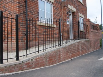 BOW TOP And ROLL TOP FENCING- PLAYGROUND FENCING