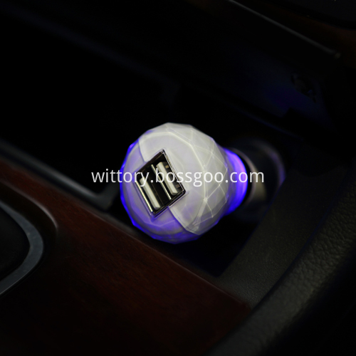 Dual usb with light guide design smart car charger