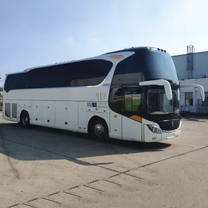 Right hand drive bus luxury coach 51 seats coach bus