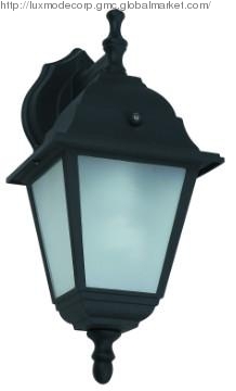 LO010 Outdoor Lamp