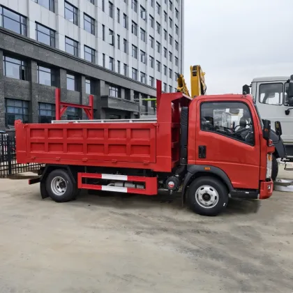 Engineering transport dump truck