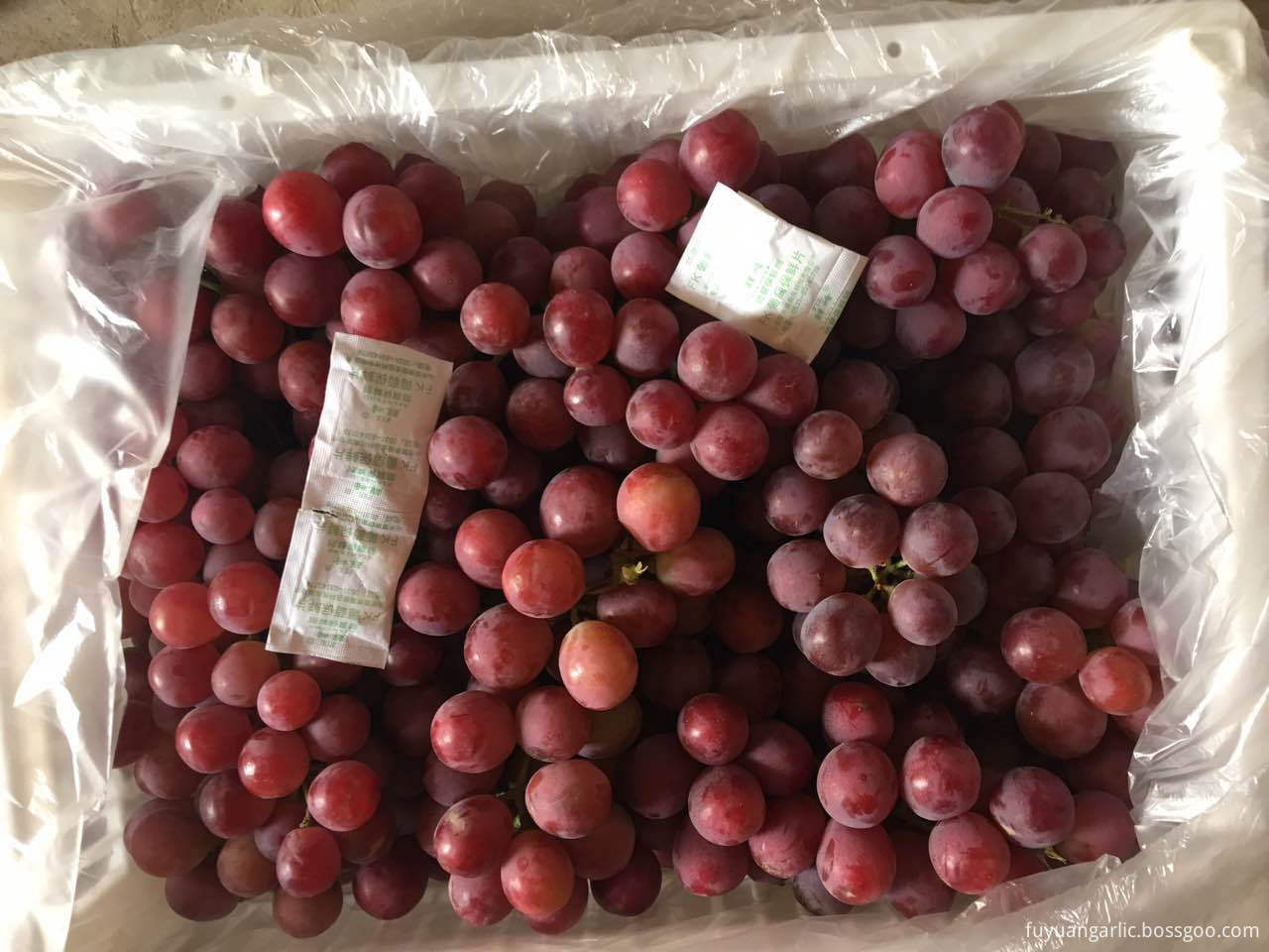 red grapes 6