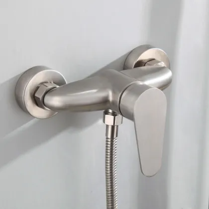 Constant temperature thermostatic faucet shower set