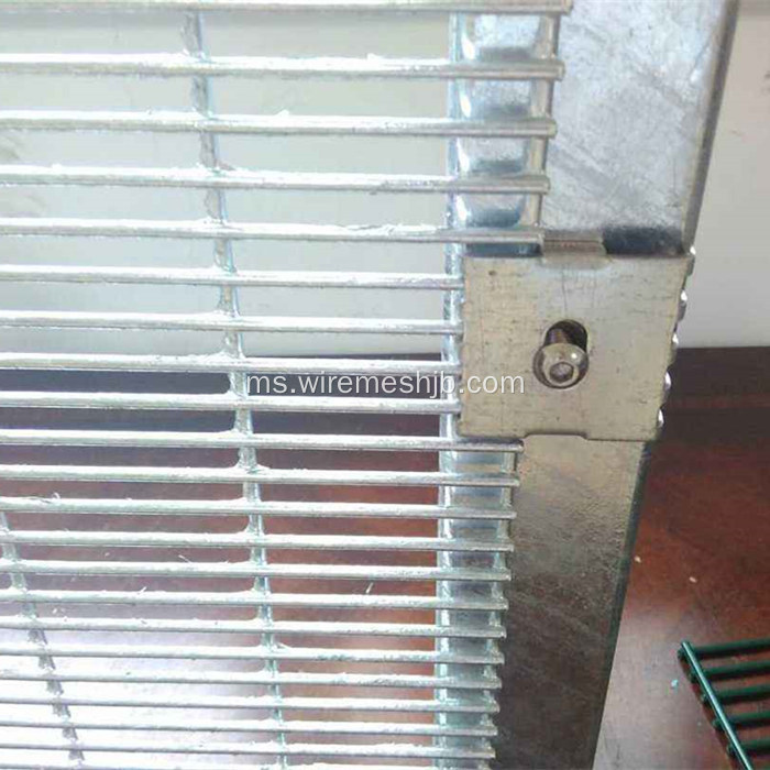 Pagar anti pendakian Galvanized Dipped Hot