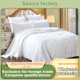 Luxury Breathable Mulberry Silk Quilt for All Seasons