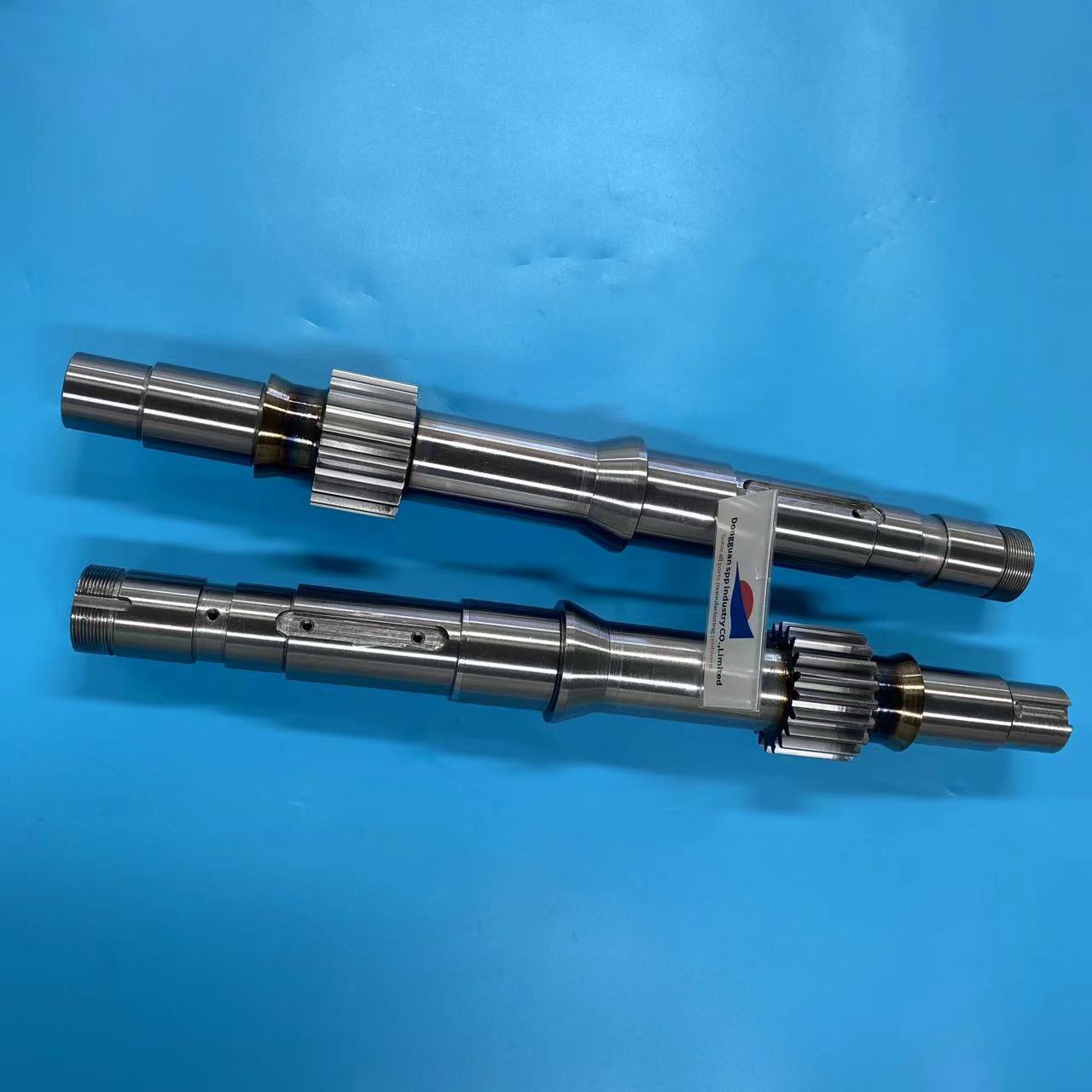 Customised cylindrical grinding for machining spline shafts