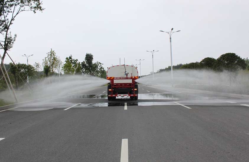 water tank truck in action 3