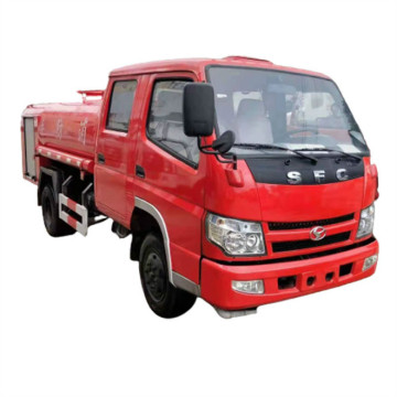 Ciudad recuse emergencia agua tierna camión de bomberos rojo