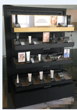Wood Tiered Display Cosmetics Shop Counter Display Showcase