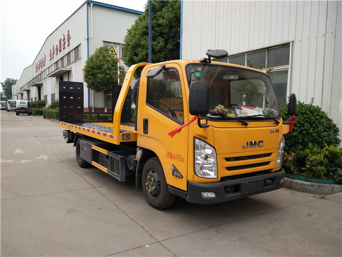 5ton JMC Wrecker Towing Malori