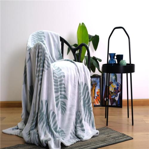 Leaves Jacquard Woven Short Plush Flannel Coral Blanket