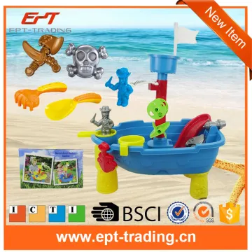 Crazy selling in Summer kids pirate beach toy set beach toy boat for sale