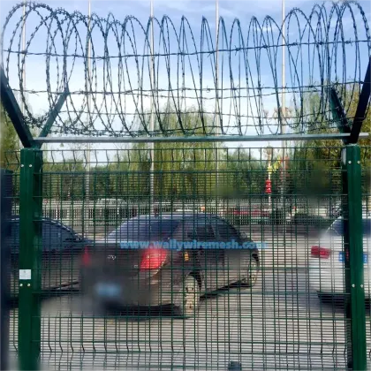 High Quality Razor Barb Wire Fence Gillette Cross Razor" 

However, if we aim for a more focused and SEO-friendly title, it might be:

"High-Quality Razor Barb Wire Fence with Gillette Cross Razor Technology" 

But ideally, since "Gillette Cross Razor" se