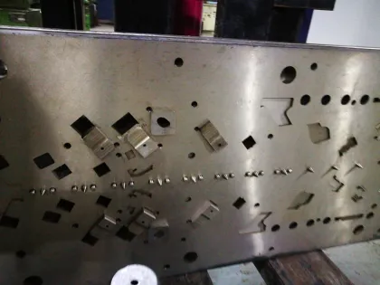 Stamping Progressive Die Mould of Auto Parts