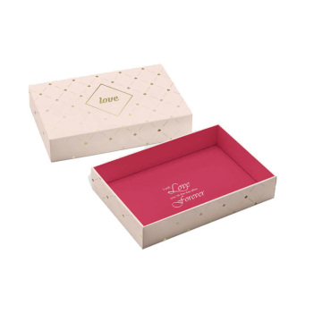 Emballage de boîte cadeau en or rose sur mesure