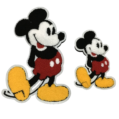 Couture de broderie de souris de dessin animé