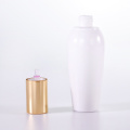 Spezielle Lotionflasche mit goldener Pumpe und Abdeckung