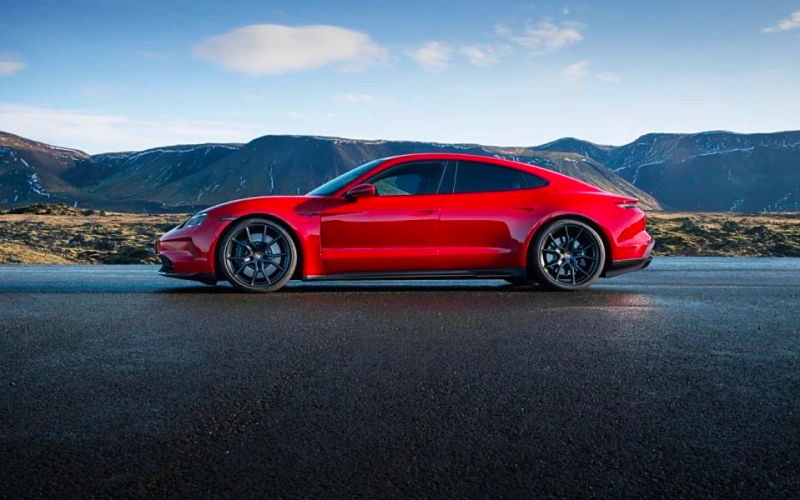 Porsche Taycan