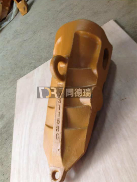 PC1250 Bucket Tooth HLXS 115RC และอะแดปเตอร์ 21N-70-37711