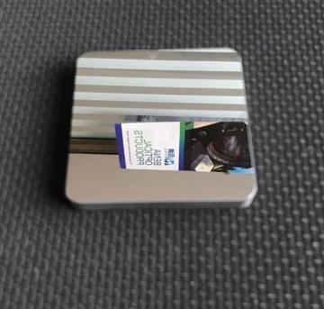 Gương kim loại cho tường