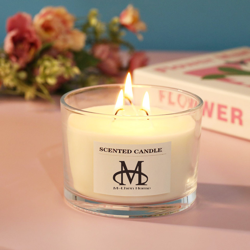 14 унцый, 3 кноты, вельмі вялікая араматычная свечка ў слоіку