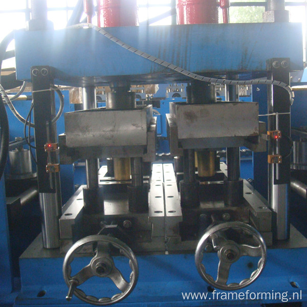 C Z Adjustable Purlin Roll Forming Machine