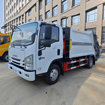 ISUZU 4X2 8CBM CURCIMA COMPACTOR DE GARBO