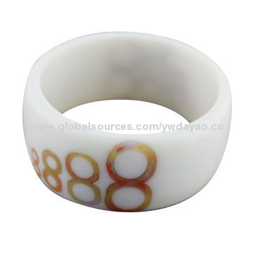 Hot selling, high-quality white agate bangles