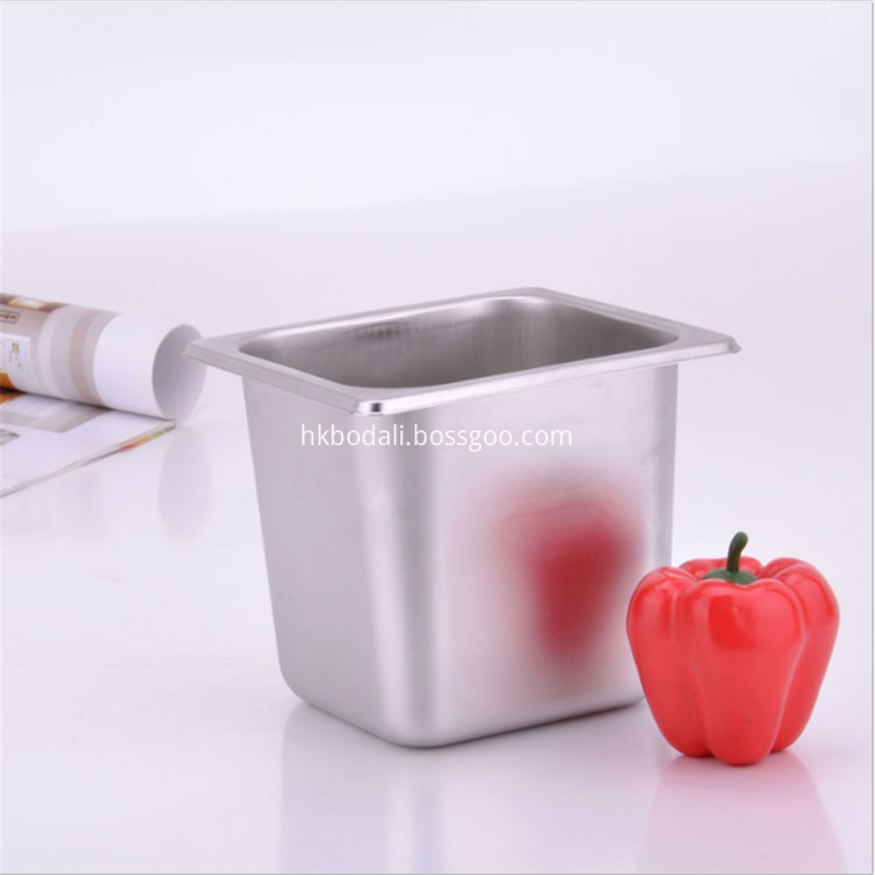 Stainless steel serving basin