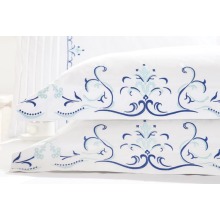 Hot Cheap White Hotel Embroidered Quilt