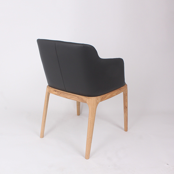 poliform dining chairs