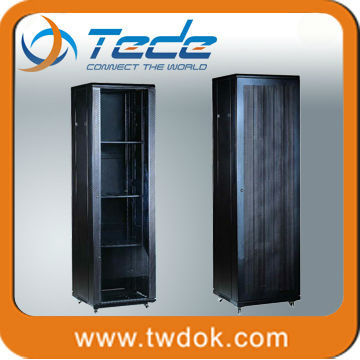 Factory direct price of 19 inch 37u or 42u waterproof server rack cabinet