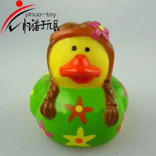 EN71 Eco-friendly pvc material mini safari duck with hair and green dress squirt toy customize eco-friendly toy