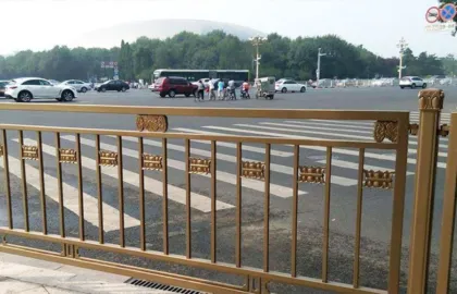 Beijing style advertising traffic railings