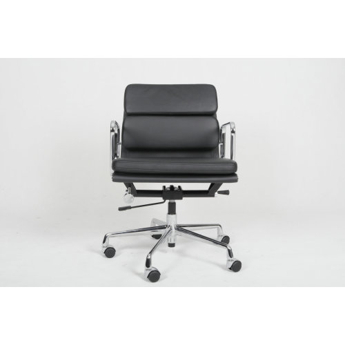 Kancelárska stolička Eames Soft Pad Management