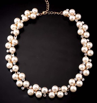 Factory Outlet fashion sparkling rhinestones inlay white pearls beaded woman fashion chokers necklace handmade luxury jewelry