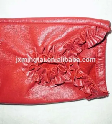 Genuine leather gloves