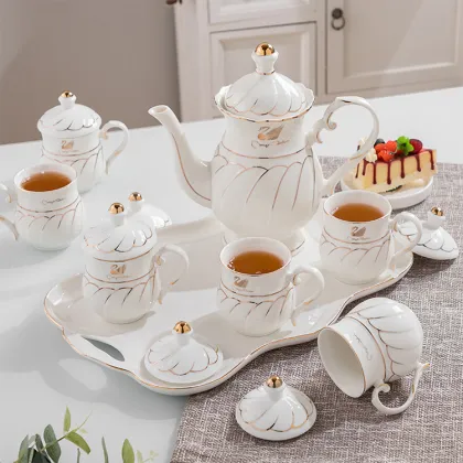 China Supplier White Gold Rim Royal Porcelain Coffee Tea Set for Wedding
