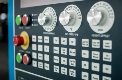 Honeybee CNC 700W Metal Sheet Fiber Laser Cutting Machine