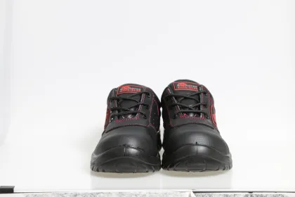 Professional Head Layer Cowhide Wide Toe Protection Safety Shoes for Outdoor Work