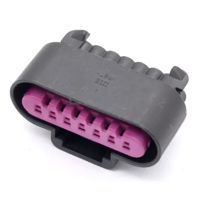 7 Pin Automotive Electronic PBT Female Sealed Delphi GT150 Cable Wire Connector