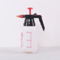 2L pressure sprayer for garden