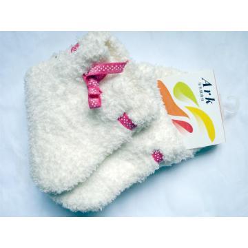 Pretty Cozy Socks with Bow4
