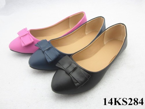 The lady nice PU flat shoes