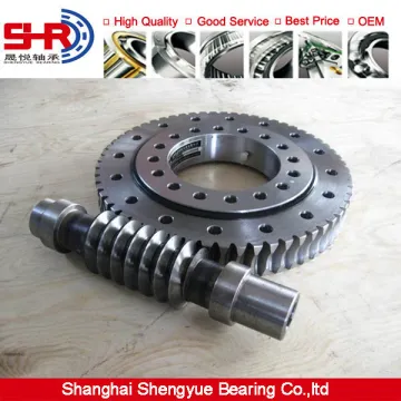 Three-row roller slewing bearings nongeared