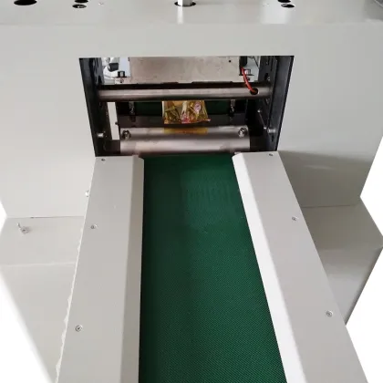 Automatic Flow Horizontal Frozen Fresh Vegetable Enoki Mushroom Punnet Packing Machine