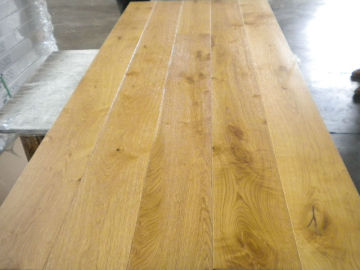 Hand scraped Oak Multiply Flooring