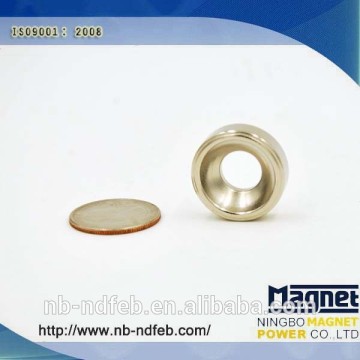 Μόνιμη υψηλής ποιότητας δακτύλιος Neodymium Magnet με οπή βιδών